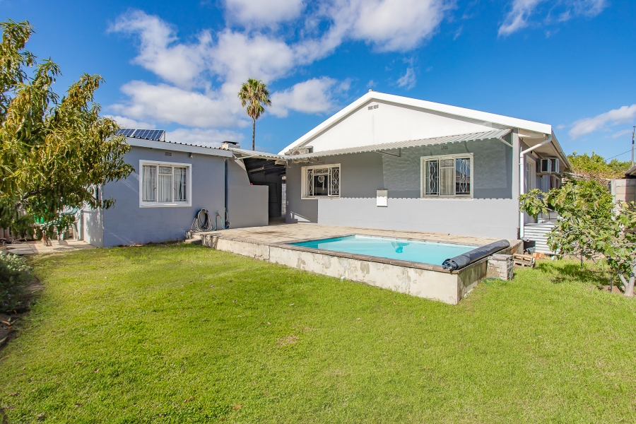 3 Bedroom Property for Sale in Ranzadale Western Cape